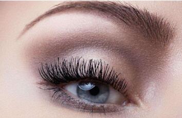 西安絲倍梵植發(fā)效果如何？王禹醫(yī)生6個(gè)月后植發(fā)術(shù)的變化值得關(guān)注