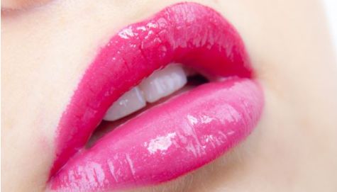 三亞維多利亞醫(yī)療美容醫(yī)院是合法的嗎？杜經(jīng)緯、王文醫(yī)生詳解隆胸技術(shù)特點(diǎn)