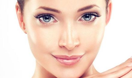 趙寅局院長(zhǎng)整形科拉皮術(shù)的技術(shù)特色如何？在上海天壇普華醫(yī)院坐診嗎？