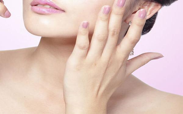 2023南京膠原蛋白填充嘴唇在榜名單top10強(qiáng)醫(yī)生(常文彥、盧承炯、帥燕君優(yōu)勢(shì)詳解)