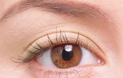 同濟(jì)徐逸：揭秘我做雙眼皮的真實(shí)經(jīng)歷，擁有無(wú)辜小鹿眼！