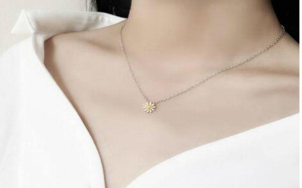 2023海口自體脂肪隆鼻子排名前十名的專家(崔曦文、張家菊、齊顯龍口碑擅長(zhǎng)、點(diǎn)評(píng)為大家全面解惑)