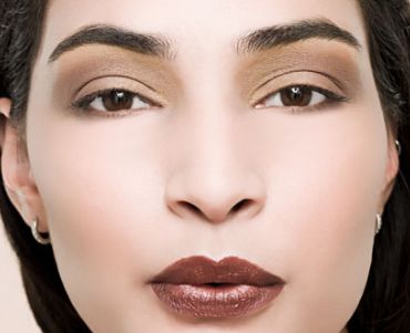 杭州眼袋整容哪家好醫(yī)院？挑選醫(yī)院，這些因素要考慮！