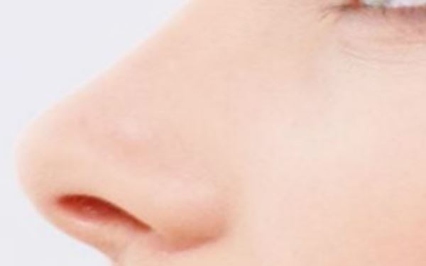 北京八大處唐勇整形醫(yī)院：自體脂肪豐胸逐夢人生！