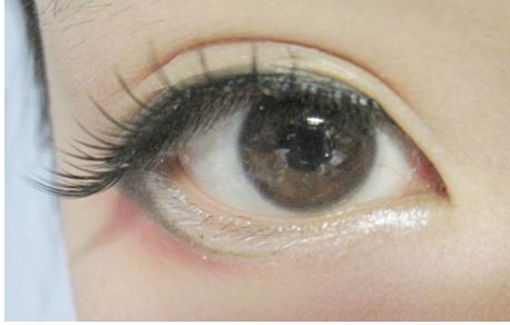 上海祛斑美白哪家醫(yī)院好？綜合評價與真實經(jīng)驗告訴您！