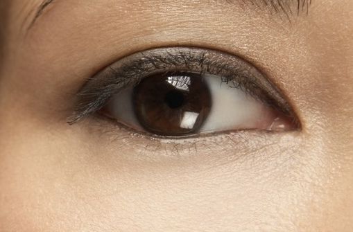 上海治療褐青斑哪家醫(yī)院好？專家?guī)湍憬獯穑?/>
                                </a>
                                <h4><a href=