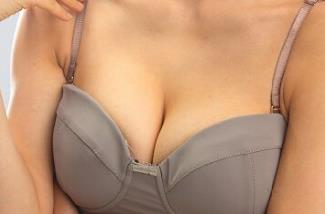 2023武漢隆鼻膨體正規(guī)醫(yī)生推薦前10強(qiáng)(潘曉海、魯龍梅、張瑜玲這些專家當(dāng)?shù)乜诒茫?