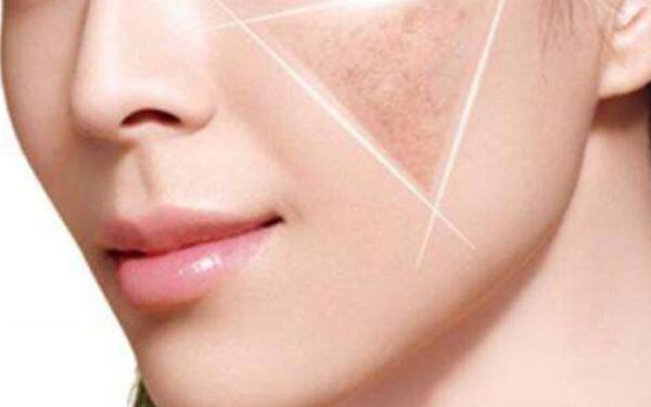 武漢協(xié)和整形美容醫(yī)院楊杰教授簡介及雙眼皮測評圖解