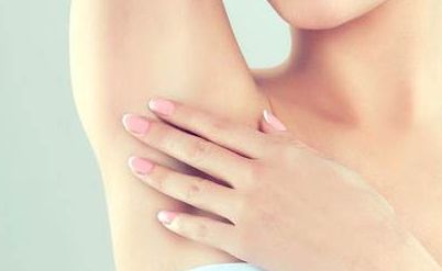 上海熊裕華鼻整形效果如何？親測(cè)專家技術(shù)靠譜嗎？