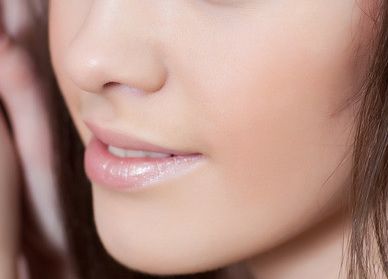 深圳眼袋手術哪家醫(yī)院好？推薦專業(yè)眼袋手術醫(yī)院