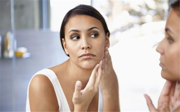 2023中山面部小切口懸吊除皺術(shù)專家榜單top10強(qiáng)(鐘宏宇、黃新鋒、鄧紅線技術(shù)超棒)