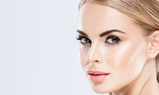 金賢重整容前后照片曝光：整容部位細節(jié)令人驚訝！