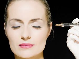 換季皮膚干燥怎么辦？沈陽(yáng)安娜寶士麗醫(yī)療美容細(xì)胞美肌通通幫你搞定！