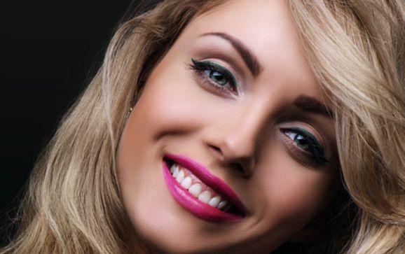 南昌獨(dú)特醫(yī)生易陽(yáng)師傅為您現(xiàn)場(chǎng)展示雙眼皮手術(shù)神奇效果！