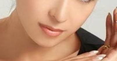 2023年鄭州華山整形醫(yī)院價(jià)目表：復(fù)合彩光嫩膚祛斑真的有效嗎？