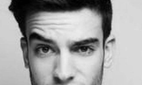 鼻翼縮小術(shù)的價(jià)格及選擇鼻整形材料[punctuation]