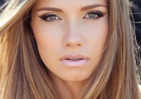 上海程軍醫(yī)生經(jīng)典案例分享：完美脂肪隆胸術(shù)，效果令人驚嘆！