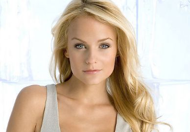 信陽(yáng)市中心醫(yī)院全切雙眼皮效果如何？專家解讀價(jià)格明細(xì)！