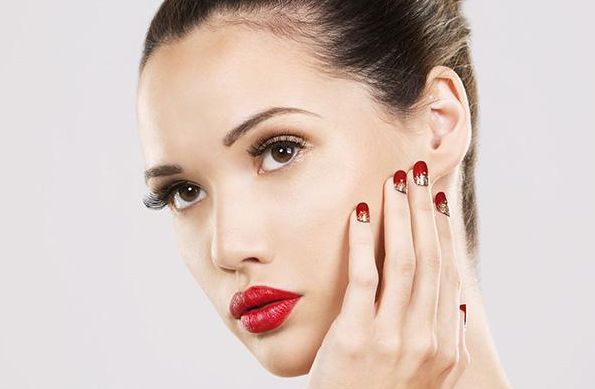 邱少瓊醫(yī)生鼻部整形成果及費用詳解，了解醫(yī)生背景與成功案例