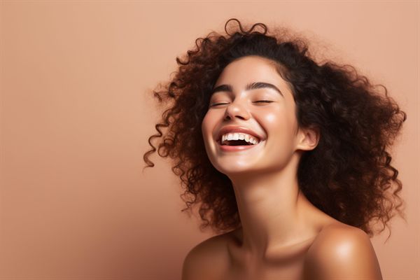 上海九院李圣利醫(yī)生帶你追隨潮流，打造完美鼻子！