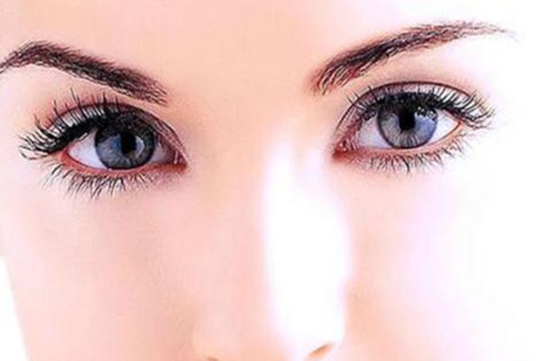 山西省眼科醫(yī)院整形科有哪些醫(yī)生？眼科醫(yī)院整形科的醫(yī)生有哪些成功案例？