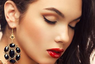 重慶本地鼻子整形專家大盤點(diǎn)：手術(shù)效果驚艷，讓你擁有夢(mèng)中美鼻