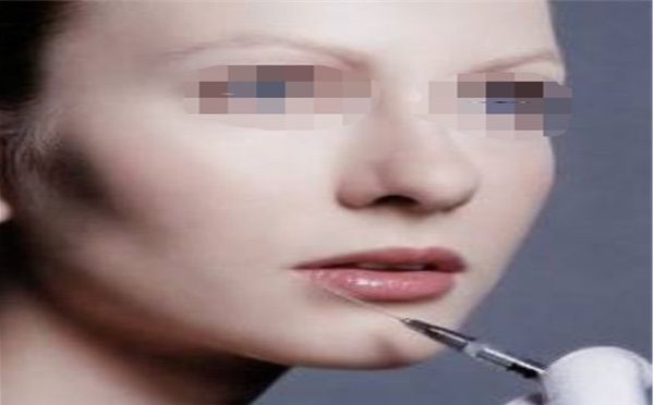 西安哪家整形醫(yī)院眼袋祛除技術(shù)獨(dú)領(lǐng)先？2023年十大醫(yī)院推薦。