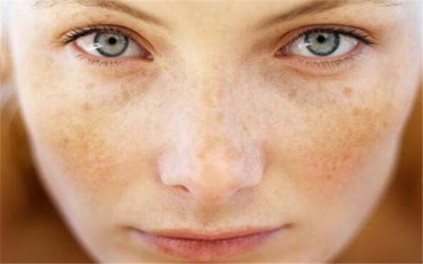 成都玉之光整形醫(yī)院豐胸術效果揭曉，最新2023案例分享！