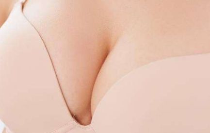 成都最具知名度的胸部整形醫(yī)生有哪些？排行榜獨(dú)家推薦10位！整形奇跡分享！