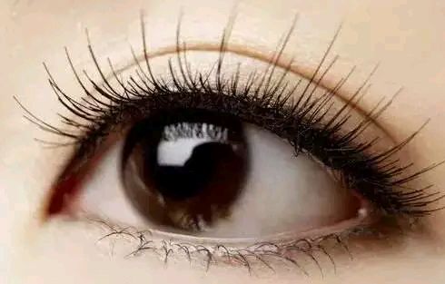 武漢美尚中天整形美容：劉引蘭醫(yī)生的雙眼皮小知識！案例反饋驚人！