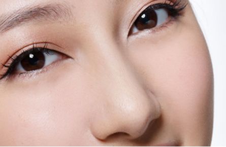 重慶北部寬仁醫(yī)院眼科專家榮獲前三，治愈無(wú)數(shù)眼疾患者！