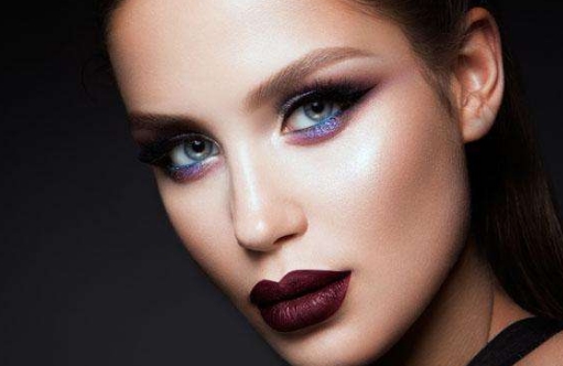 唐山人民醫(yī)院整形美容科的醫(yī)生資料簡(jiǎn)介如何？該科的咨詢電話是多少？