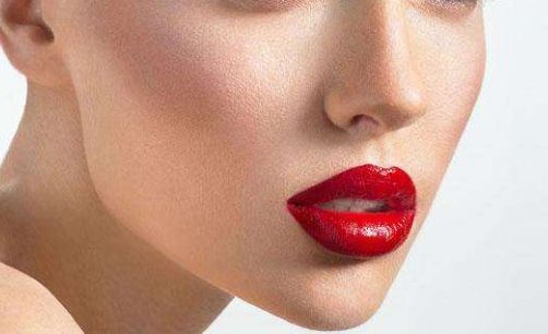 濟(jì)南旭美整形醫(yī)院的醫(yī)生團(tuán)隊(duì)實(shí)力與隆鼻案例分享！