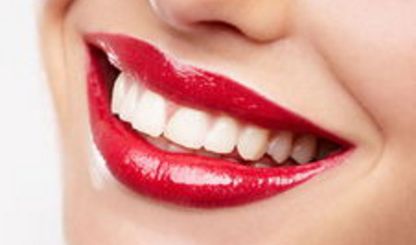 葉飛輪親自嘗試雙眼皮手術(shù)，奢華價格揭秘