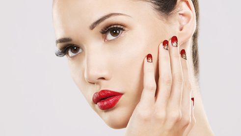 上海范榮杰醫(yī)生作鼻修復(fù)，給你信心恢復(fù)原貌