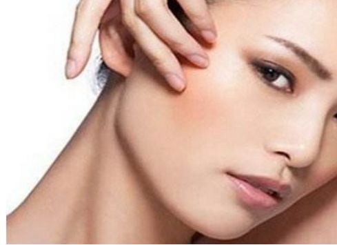 重塑雙眼皮的魅力，一位著名醫(yī)師的成功案例分享