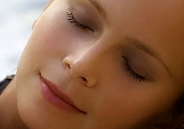 深圳北大醫(yī)院雙眼皮手術(shù)知名專(zhuān)家，值得信賴(lài)