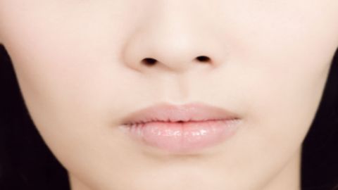 成都口碑醫(yī)美院瞬間打造完美提眉效果，好評(píng)如潮！