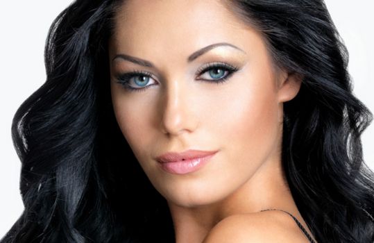 沈陽軍區(qū)醫(yī)院整形科頂尖專家熱議，揭秘很受推崇的醫(yī)生！