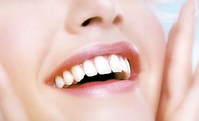 上海柴云專業(yè)雙眼皮整形技術，了解全切手術費用