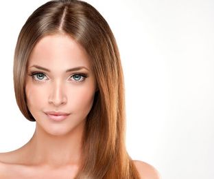 北京張冰潔醫(yī)生進行眼部修復(fù)，2023年絕佳展示案例矚目效果