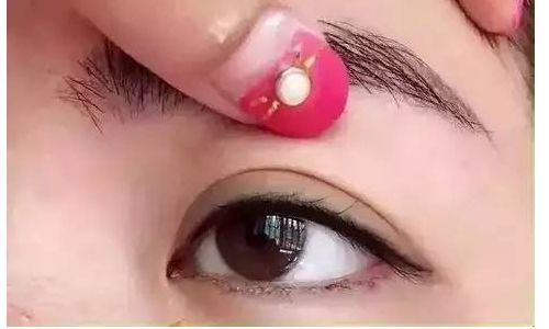 廣州哪位眼科醫(yī)生技術(shù)高？推薦馮光強(qiáng)、閆利鋒等醫(yī)生