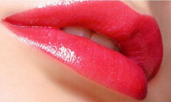 廣州曙光醫(yī)院去除眼袋完美方案揭秘，找出最佳醫(yī)生