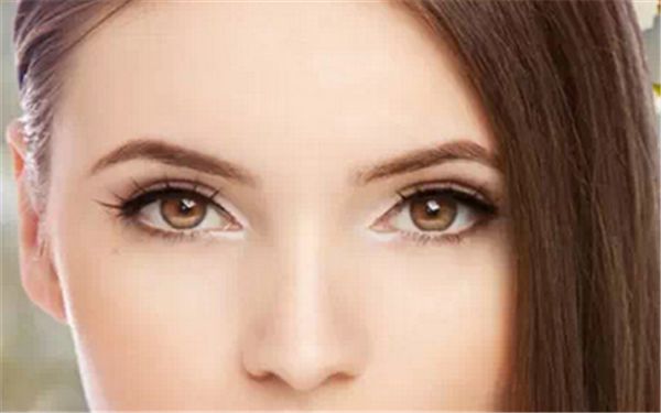 北京著名雙眼皮修復(fù)專家榜單：八大處專家團隊實力盤點！明細費用曝光迅速！