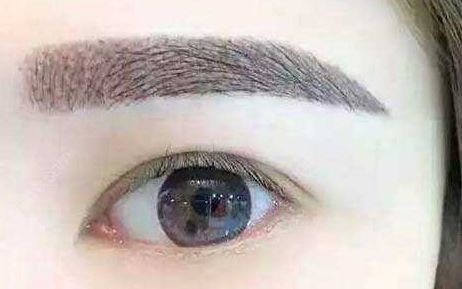 來看看巴中市人民醫(yī)院口腔科怎么樣？牙種植費用對照表解讀！