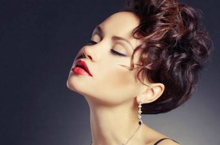 國(guó)內(nèi)熱門(mén)整形專(zhuān)家齊聚，為你挑選最合適的隆胸醫(yī)生