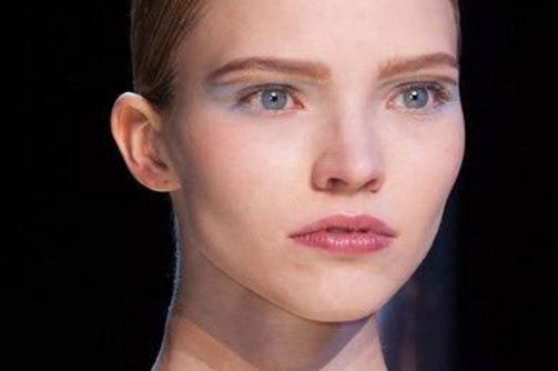 廈門華美醫(yī)容：隆鼻專家推薦，幫你找回自信！立體隆鼻案例解析