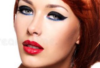 廈門割雙眼皮專家推薦，手術(shù)風(fēng)格自然效果好！