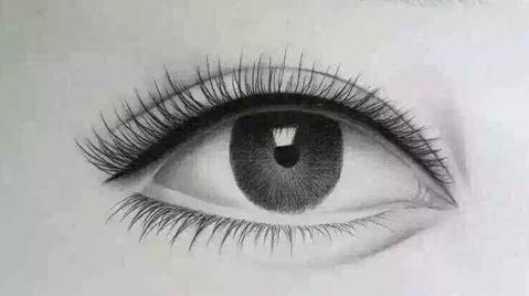 曾慶明自體脂肪填充是否安全有效？如何保證術后效果與手感自然？