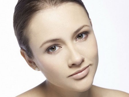 北海市人民醫(yī)院整形科電話地址是多少？參考專家簡介及價(jià)格價(jià)目表，值得去嗎？